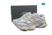 Cargar imagen en el visor de la galería, New Balance 9060 Quartz Grey