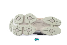 Cargar imagen en el visor de la galería, New Balance 9060 Olivine