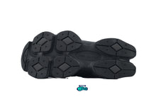 Cargar imagen en el visor de la galería, New Balance 9060 Black Cement