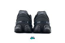 Cargar imagen en el visor de la galería, New Balance 9060 Black Cement