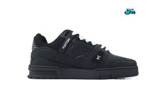 Cargar imagen en el visor de la galería, Louis Vuitton Trainer Black Embossed