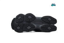 Cargar imagen en el visor de la galería, New Balance 9060 Triple Black Leather