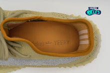 Cargar imagen en el visor de la galería, Yeezy Boost 350 V2 Marsh