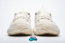 Cargar imagen en el visor de la galería, Yeezy 500 'Bone White'