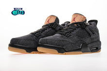 Cargar imagen en el visor de la galería, Jordan 4 Retro Levi's Black Denim