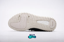 Cargar imagen en el visor de la galería, Yeezy Boost 350 'Turtle Dove'