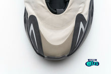 Cargar imagen en el visor de la galería, Yeezy Boost 700 MNVN 'Bone'