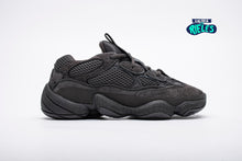 Cargar imagen en el visor de la galería, Yeezy 500 'Utility Black'