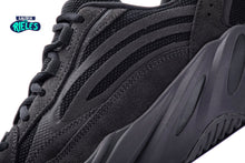 Cargar imagen en el visor de la galería, Yeezy Boost 700 V2 'Vanta'