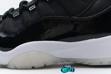 Cargar imagen en el visor de la galería, Jordan 11 Retro Jubilee 25th Anniversary