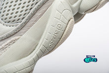 Cargar imagen en el visor de la galería, Yeezy 500 'Salt'