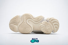 Cargar imagen en el visor de la galería, Yeezy 500 'Bone White'