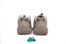Cargar imagen en el visor de la galería, Yeezy 500 'Taupe Light'