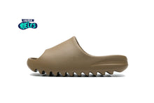 Cargar imagen en el visor de la galería, Yeezy Slide 'Core'