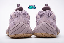 Cargar imagen en el visor de la galería, Yeezy 500 'Soft Vision'