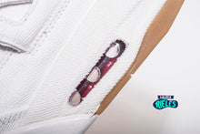 Cargar imagen en el visor de la galería, Jordan 4 Retro Levi's White Denim