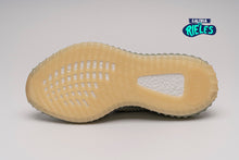 Cargar imagen en el visor de la galería, Yeezy Boost 350 V2 Desert Sage