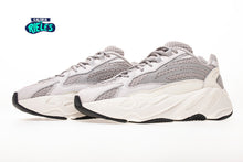 Cargar imagen en el visor de la galería, Yeezy Boost 700 V2 "Static"