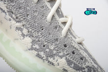 Cargar imagen en el visor de la galería, Yeezy Boost 380 'Alien'