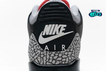 Cargar imagen en el visor de la galería, Jordan 3 Retro Black Cement (2018)