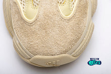 Cargar imagen en el visor de la galería, Yeezy 500 'Super Moon Yellow'