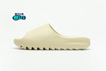 Cargar imagen en el visor de la galería, Yeezy Slide 'Bone'