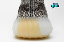 Cargar imagen en el visor de la galería, Yeezy Boost 350 V2 'Zion'