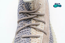 Cargar imagen en el visor de la galería, Yeezy Boost 350 V2 'Ash Pearl'