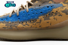 Cargar imagen en el visor de la galería, Yeezy Boost 380 'Blue Oat Non-Reflective Y Reflective'