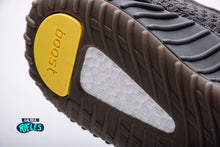 Cargar imagen en el visor de la galería, Adidas Yeezy Boost 350 V2 Cinder Reflective