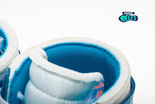 Cargar imagen en el visor de la galería, Off-White x Air Jordan 1 Retro High OG 'UNC'