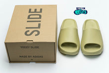 Cargar imagen en el visor de la galería, Yeezy Slide 'Resin'