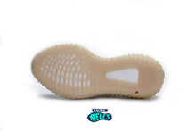 Cargar imagen en el visor de la galería, Yeezy Boost 350 V2 'MX Oat'