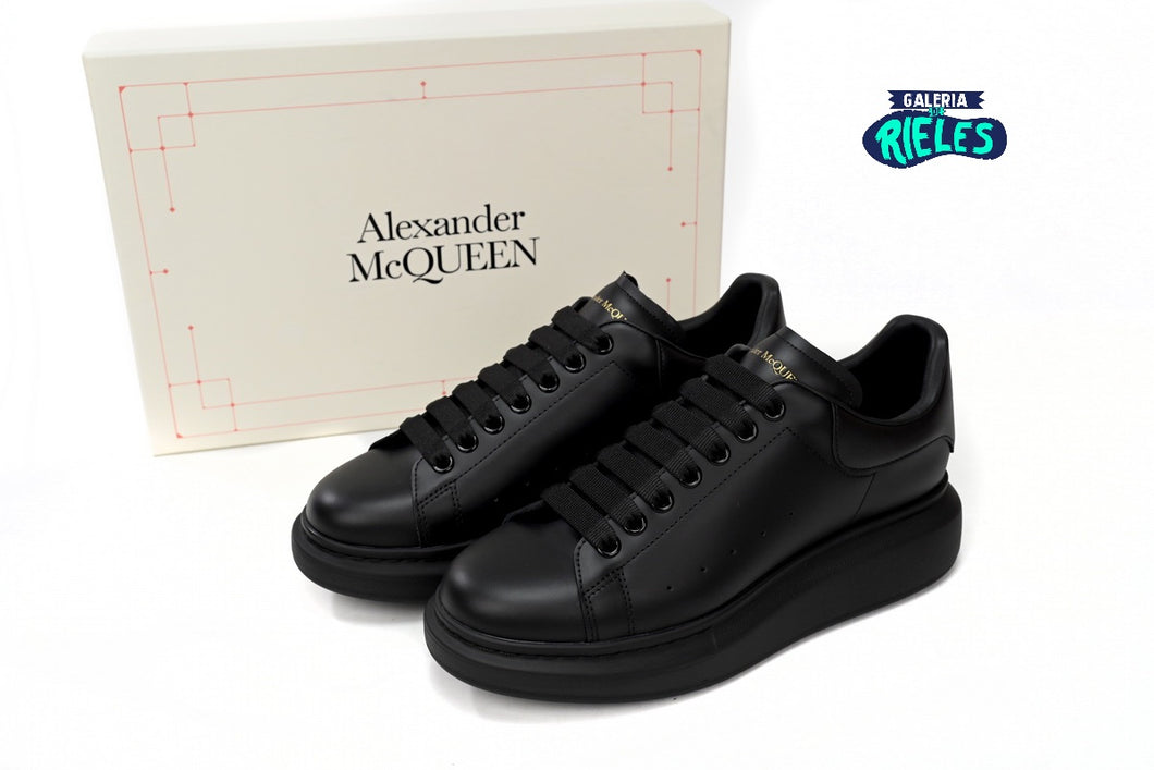 Alexander McQueen Black