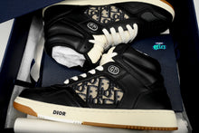 Cargar imagen en el visor de la galería, Dior B27 High-Top Black Beige Black Dior Oblique Jacquard
