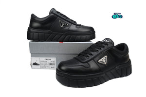 Prada Leather sneakers Black