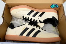 Cargar imagen en el visor de la galería, adidas Samba OG Cream White Sand Strata
