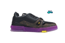 Cargar imagen en el visor de la galería, Louis Vuitton Trainer Monogram Purple
