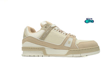 Cargar imagen en el visor de la galería, Louis Vuitton LV Trainer Beige White
