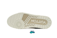 Cargar imagen en el visor de la galería, Louis Vuitton LV Trainer Beige White
