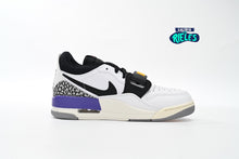 Cargar imagen en el visor de la galería, Air Jordan Legacy 312 Low Lakers
