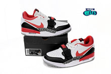 Cargar imagen en el visor de la galería, Air Jordan Legacy 312 Low Fire Red
