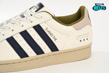 Cargar imagen en el visor de la galería, adidas Superstar White Beige
