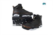 Cargar imagen en el visor de la galería, Jordan 6 Retro Xuanwu
