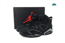 Cargar imagen en el visor de la galería, Jordan 6 Retro Cap and Gown
