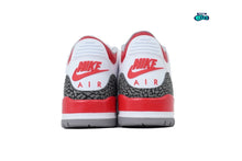 Cargar imagen en el visor de la galería, Jordan 3 Retro Fire Red
