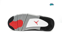Cargar imagen en el visor de la galería, Air Jordan 4 Retro SE Black Canvas
