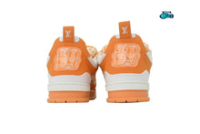 Cargar imagen en el visor de la galería, Louis Vuitton LV Skate Sneaker Orange
