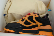 Cargar imagen en el visor de la galería, Louis Vuitton LV Skate Sneaker Black Orange
