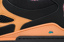 Cargar imagen en el visor de la galería, Louis Vuitton LV Skate Sneaker Black Orange
